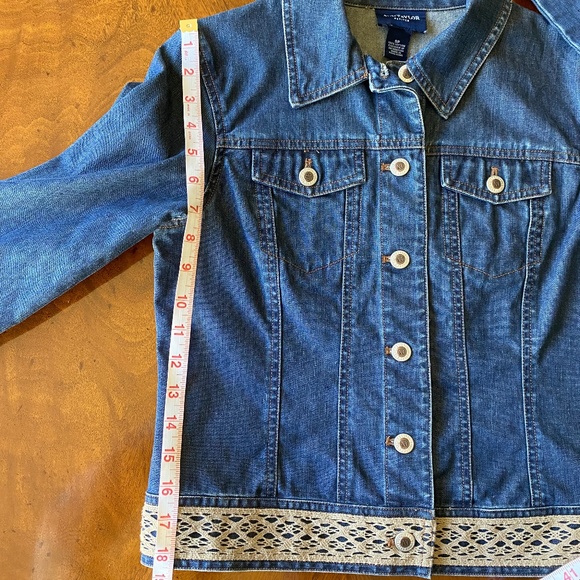 Ann Taylor denim jacket crochet embroidered hem petite small - Picture 10 of 16